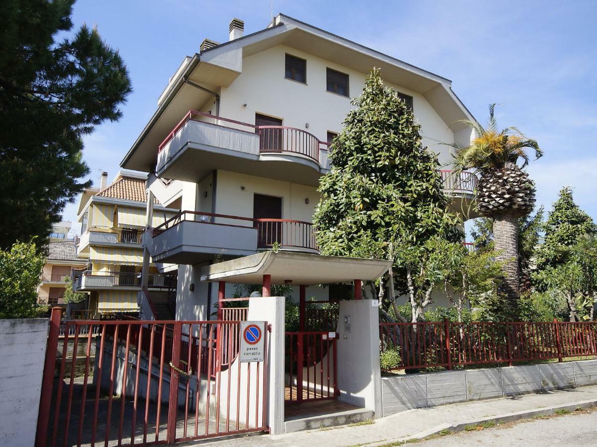 Apartment Magnolia By Interhome Porto d'Ascoli Eksteriør bilde